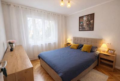 Apartament cu 4 camere în Central - 2