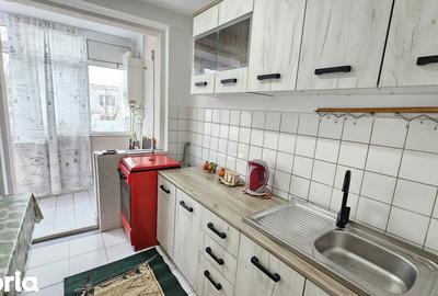 Apartament cu 2 camere în Micro 21