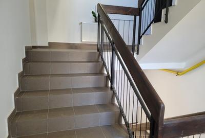 Închiriez garsoniera - 1