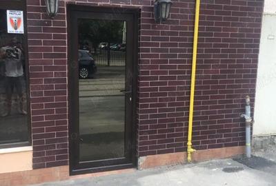 Spațiu comercial, de 100 mp, în Central