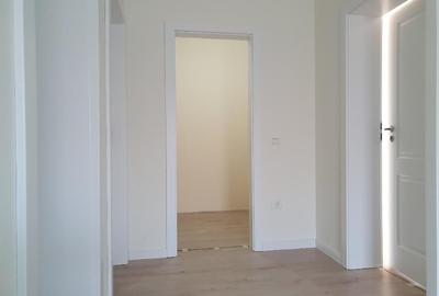 Duplex cu 5 camere cu Canalizare în Dumbrăvița - 12