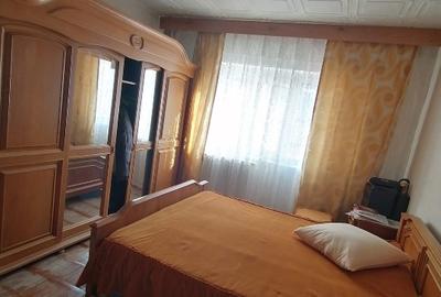 Apartament cu 3 camere, Central-Reșița, 90mp construiți - 2