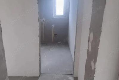 Casă cu Teren 300 Mp în Ianova - 12