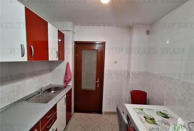 Apartament cu 2 camere decomandat, mobilat în Viziru 1 - 5