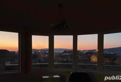 Apartament cu 4 camere decomandat în Aeroport - 3