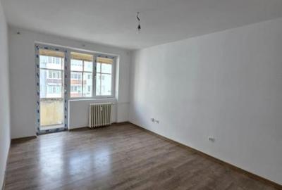 Apartament cu 3 camere în Tineretului - 1