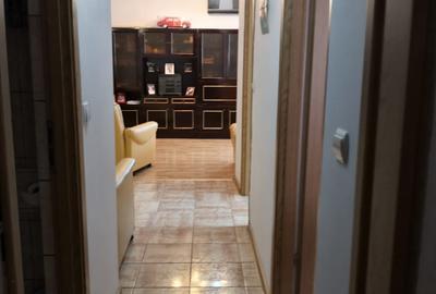 Apartament 3 camere str.Marchian - 8