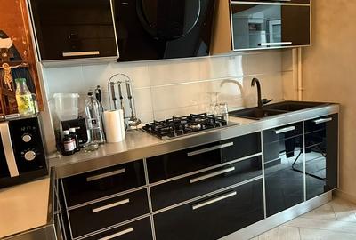 Apartament 3 camere  finisaje si mobila de lux - 10