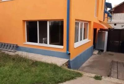 Casă cu 3 camere cu Teren 160 Mp în Central - 4
