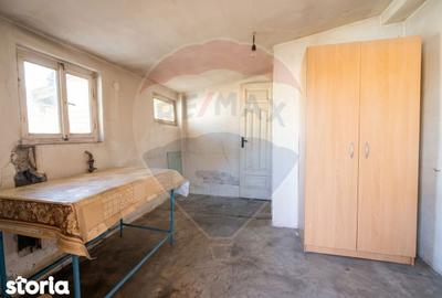 Casă cu 3 camere cu Teren 617 Mp în Central - 15