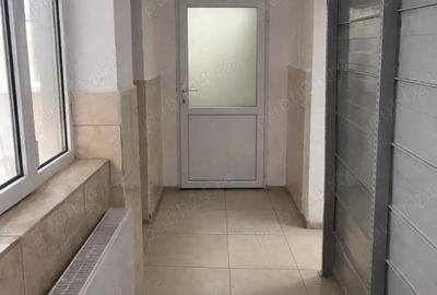 Casă cu 8 camere în Central