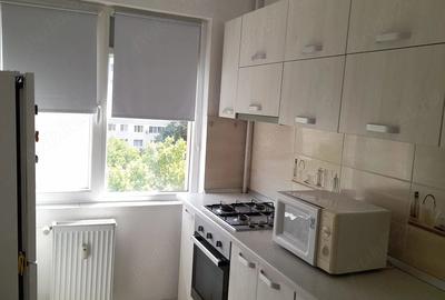 Apartament cu 2 camere decomandat în Titan - 3