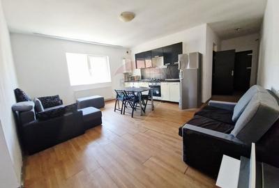 Apartament cu 3 camere, curte si loc de parcare zona Alfa