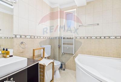 Apartament cu 4 camere în Central - 3