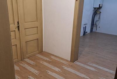Spațiu comercial, de 100 mp, în Central - 16