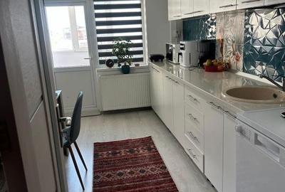 Apartament cu 2 camere decomandat în Central - 1