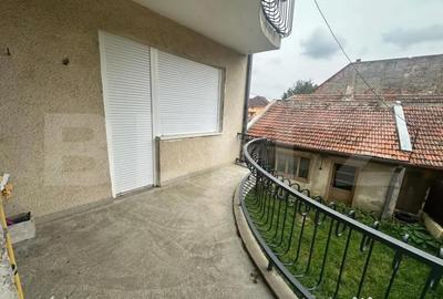 Apartament cu 4 camere decomandat în Titulescu - 14