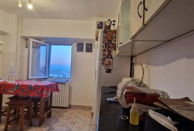 Garsonieră decomandată în Poarta 6 - 5