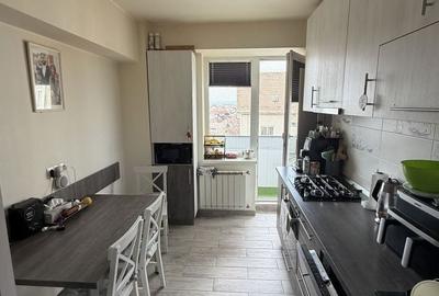 Apartament cu 3 camere decomandat în Terezian - 3