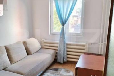 Apartament cu 2 camere decomandat, mobilat în Complex Studențesc