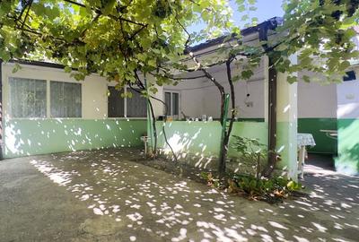 Casa cu 4 camere, in Eforie Nord, renovata, pret exceptional, teren proprietate - 2