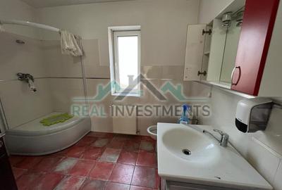 Casă cu 5 camere cu Teren 392 Mp în Intim - 10