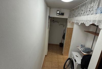 Apartament cu 3 camere semidecomandat în Dacia - 2