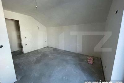 Casă cu 4 camere cu Teren 490 Mp în Central - 12