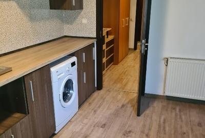 Apartament cu 2 camere semidecomandat în Apărătorii Patriei - 1