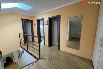Casa 4 camere, 103 mp, teren 274mp, zona Balcescu - ID V2911 - 22