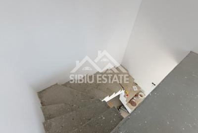 Casa individuala de vanzare - Cristian, zona linistita - 14