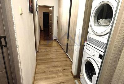 Apartament cu 3 camere semidecomandat în Micro 3 - 11