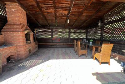 Casă cu 7 camere cu Teren 750 Mp în Bârnova - 9