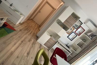 Va oferim spre inchiriere apartament de 3 Camere de inchiriat - 4