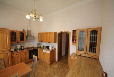 Apartament cu 3 camere decomandat în Rulmentul - 9