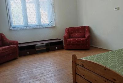 Casă cu 3 camere cu Teren 765 Mp în Grădiște - 4