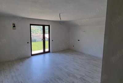 Casa noua + teren 1300 mp | comuna Parte?tii de Jos, jud. Suceava - 3