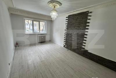 Apartament cu 4 camere decomandat în Valea Rosie - 2