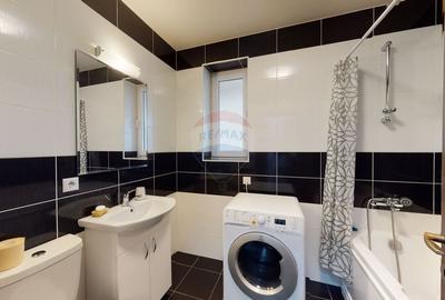 Apartament cu 2 camere semidecomandat, mobilat în Tractorul - 7