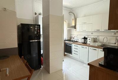 Inchiriez apartament modern 80 m cu parcare subterana Inchiriez apartament modern 80 m cu parcare subterana - 4