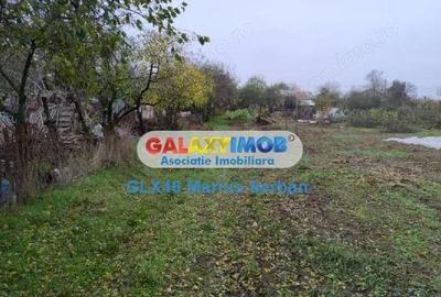 Teren de 3000 mp, în Petrești - 2