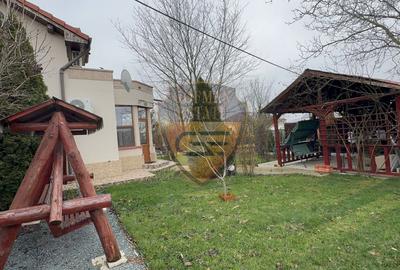 Casa 8 camere Poiana , 169 mp, deschidere 34 mp, Teren de 1000 mp, centrala gaze - 24