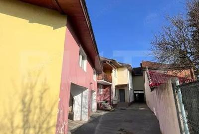 Casă cu Teren 445 Mp în Central - 3