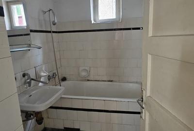 Casă individuală cu 3 camere cu Canalizare în Gruia - 4