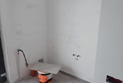 Casă cu 4 camere cu Teren 300 Mp în Central - 14