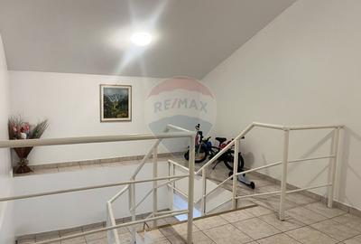 Apartament de vanzare-2 camere, renovat, mobilat - cladire 2007 Snagov - 11