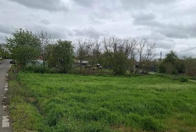 Teren de 750 mp, în Vlădiceasca - 1