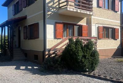 Casă cu 5 camere cu Teren 936 Mp în Central - 14