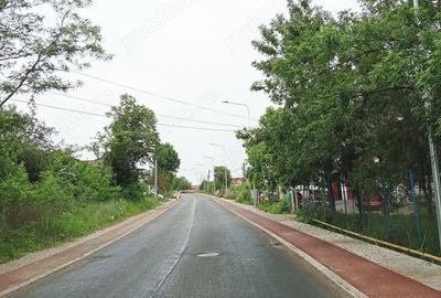 Teren de 711 mp, în Central