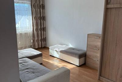 Garsonieră decomandată în Exterior Vest - 2